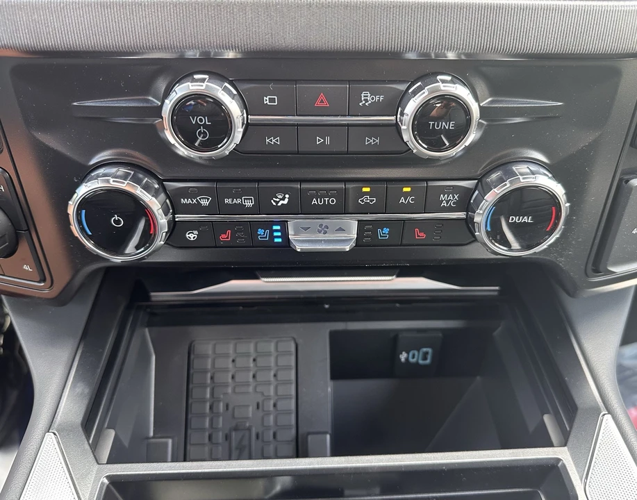 2026 Ford Super Duty 5th Gen - Image 30 of 31
