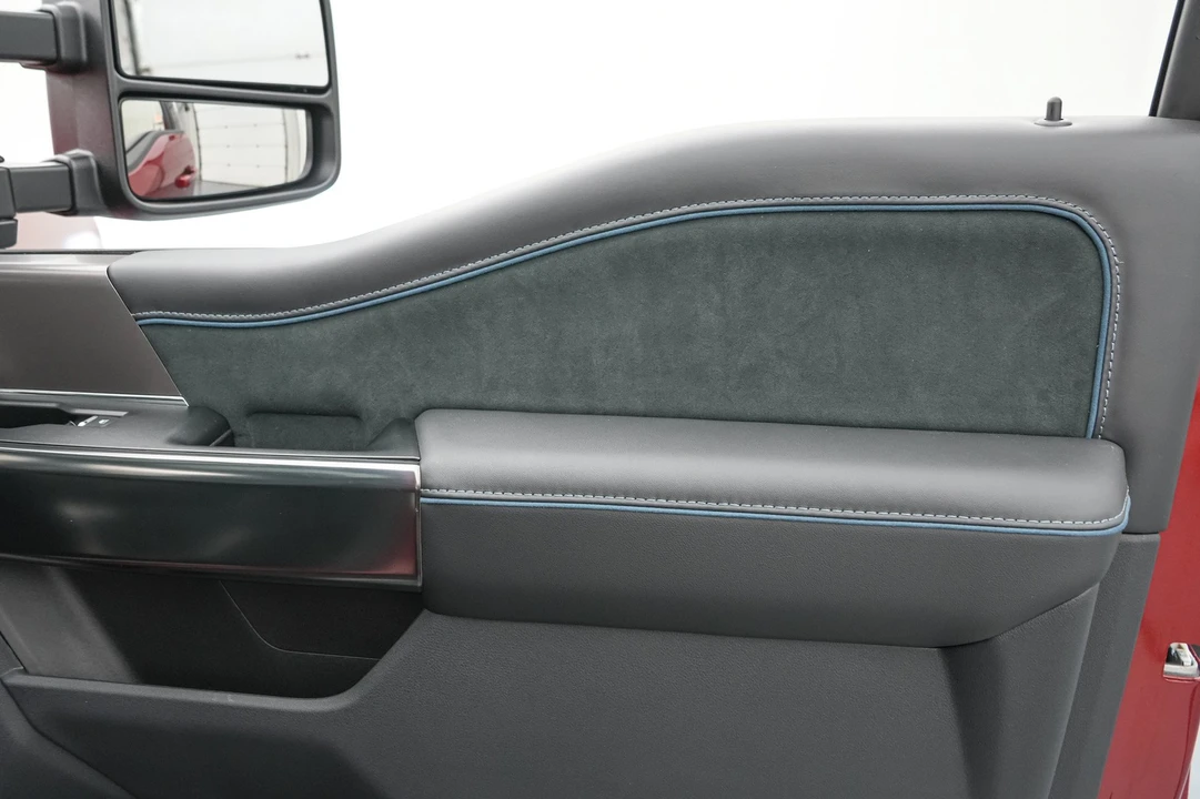 2026 Ford Super Duty 5th Gen - Image 29 of 31