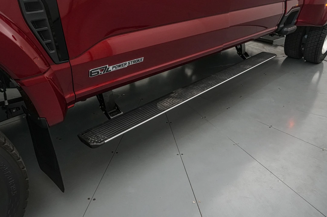 2026 Ford Super Duty 5th Gen - Image 13 of 31