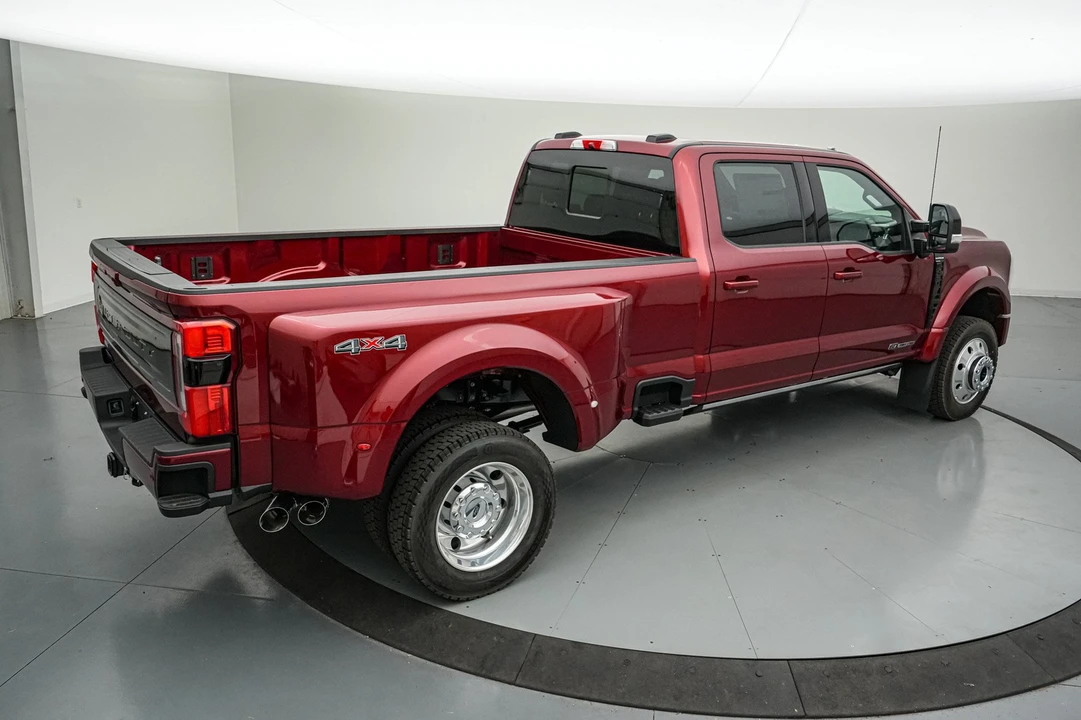 2026 Ford Super Duty 5th Gen - Image 5 of 31