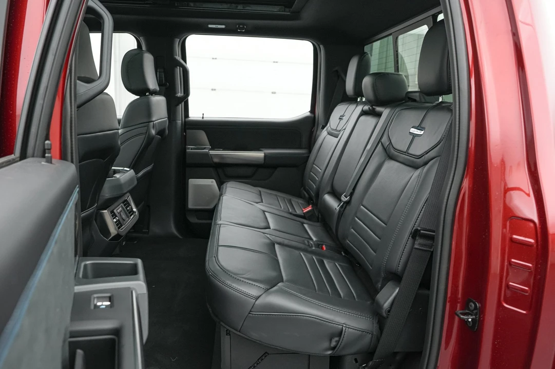 2026 Ford Super Duty 5th Gen - Image 22 of 31
