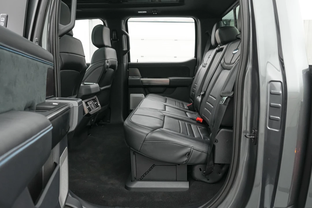 2026 Ford Super Duty 5th Gen - Image 21 of 28