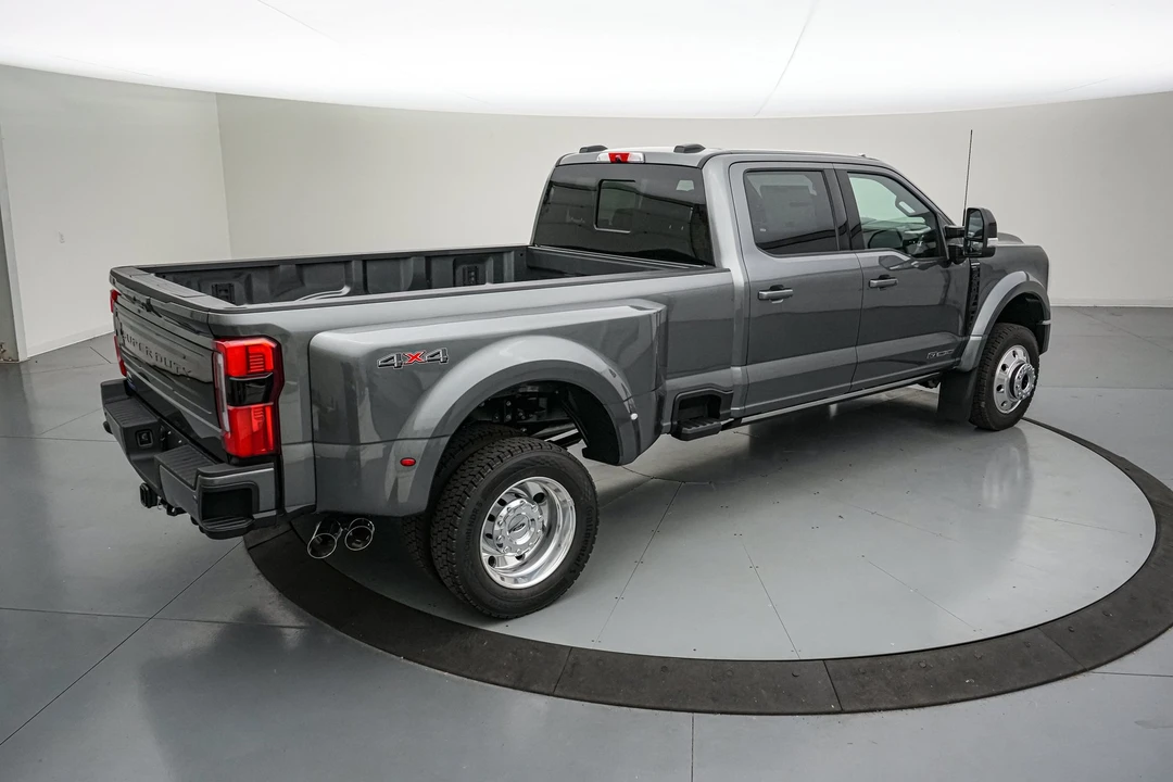 2026 Ford Super Duty 5th Gen - Image 5 of 28