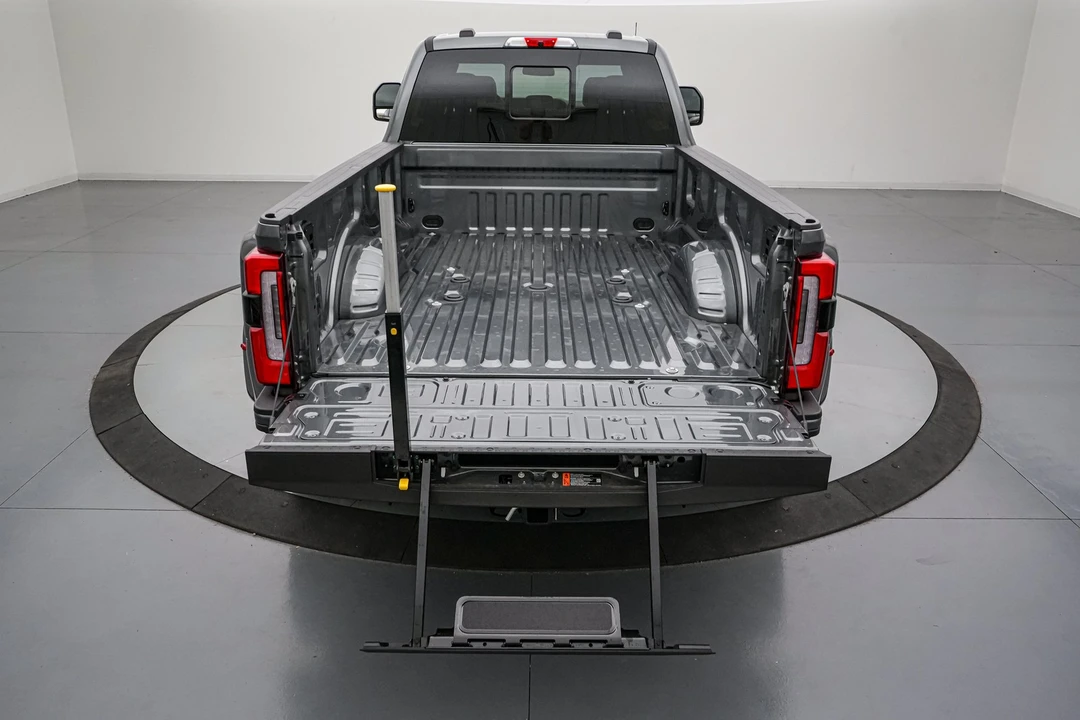 2026 Ford Super Duty 5th Gen - Image 7 of 28
