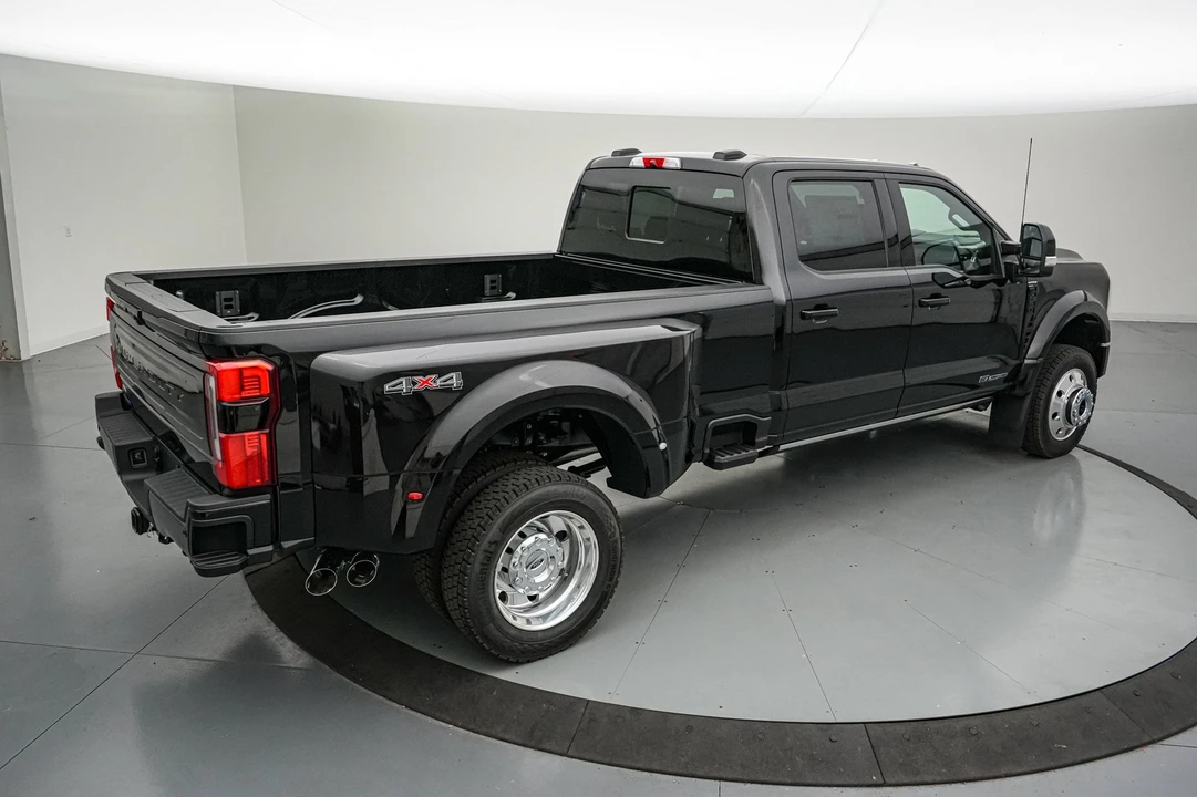 2026 Ford Super Duty 5th Gen - Image 5 of 30