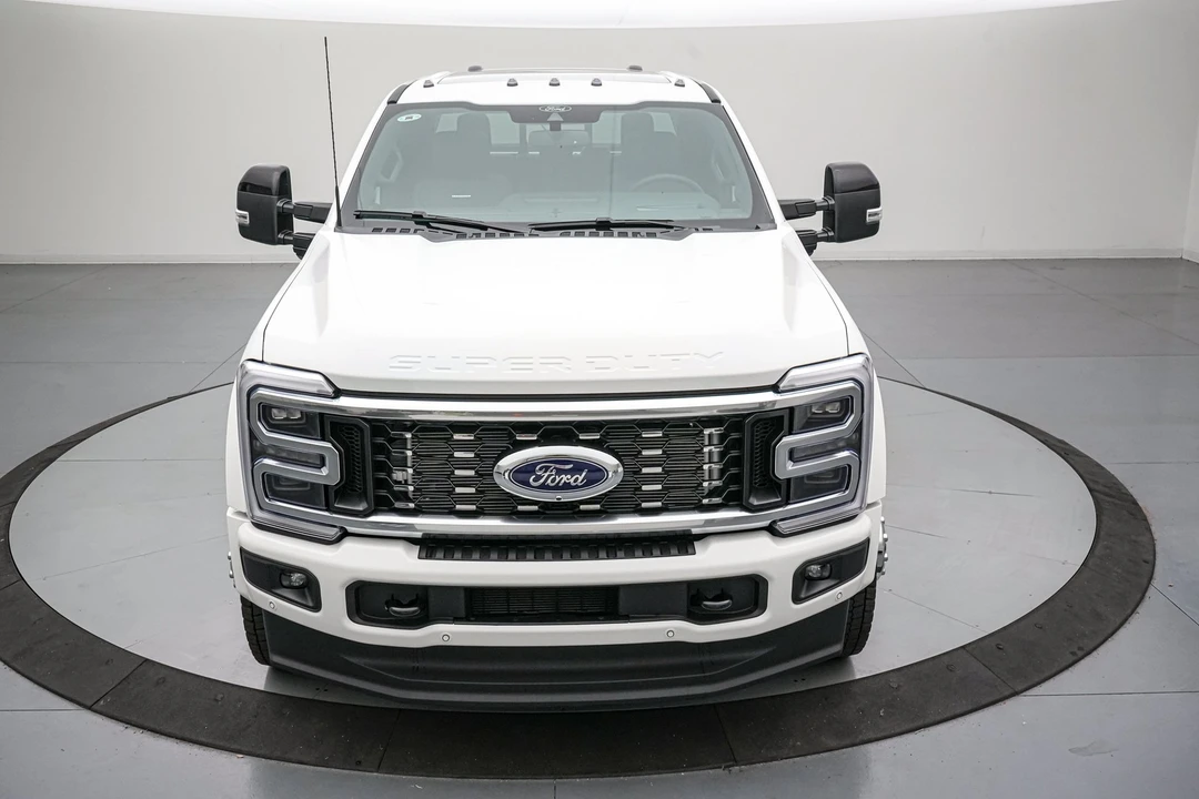 2026 Ford Super Duty 5th Gen - Image 11 of 31