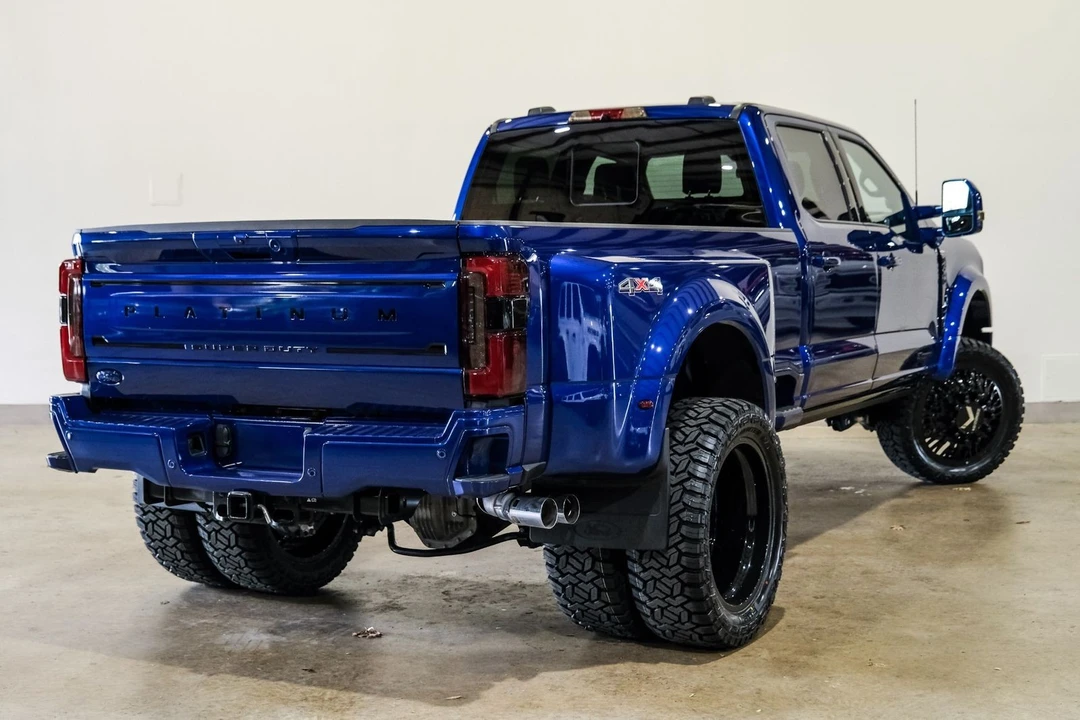 2026 Ford Super Duty 5th Gen - Image 5 of 12