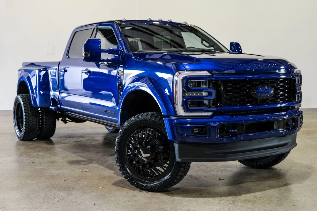 2026 Ford Super Duty 5th Gen - Image 4 of 12