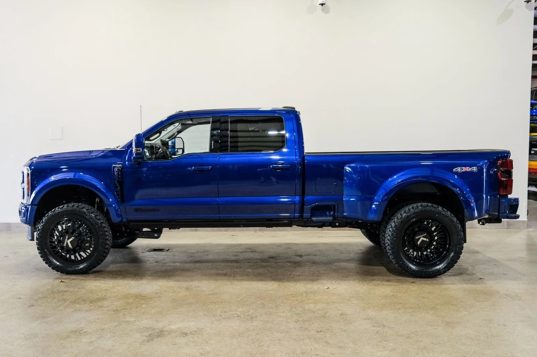 2026 Ford Super Duty 5th Gen - Image 6 of 12