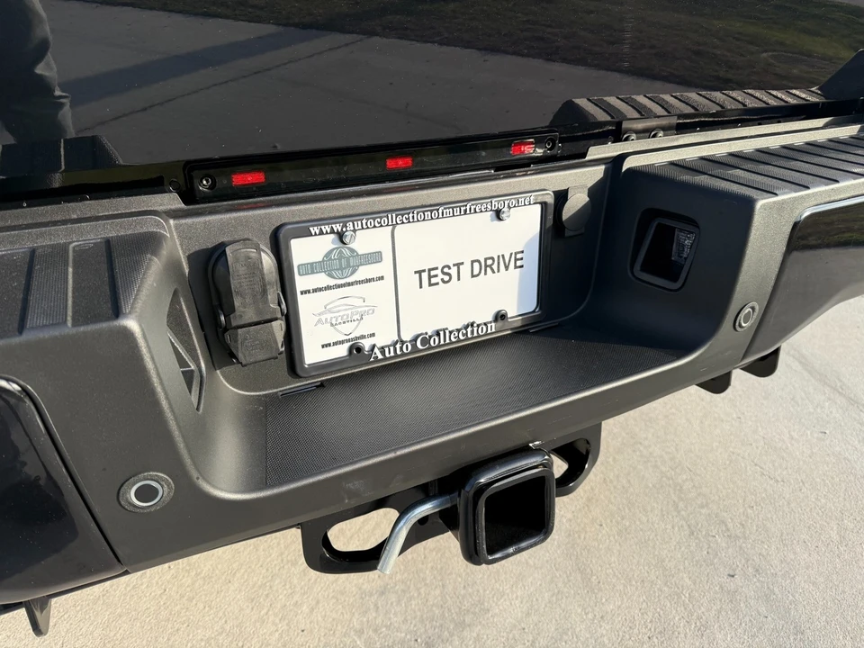 2026 Ford Super Duty 5th Gen - Image 10 of 12