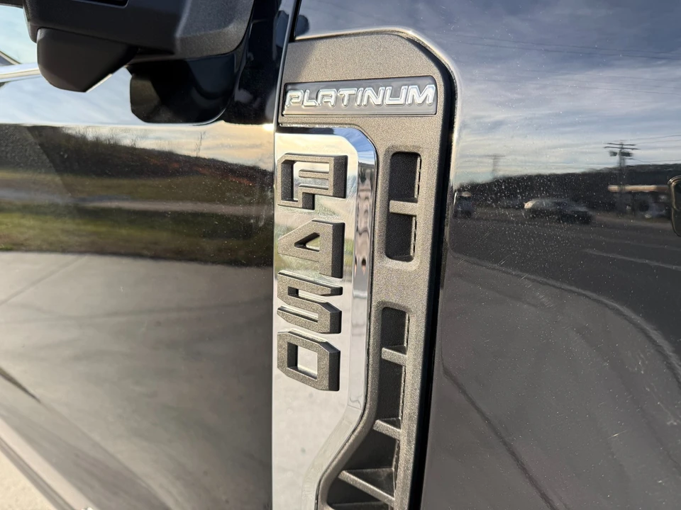 2026 Ford Super Duty 5th Gen - Image 17 of 21