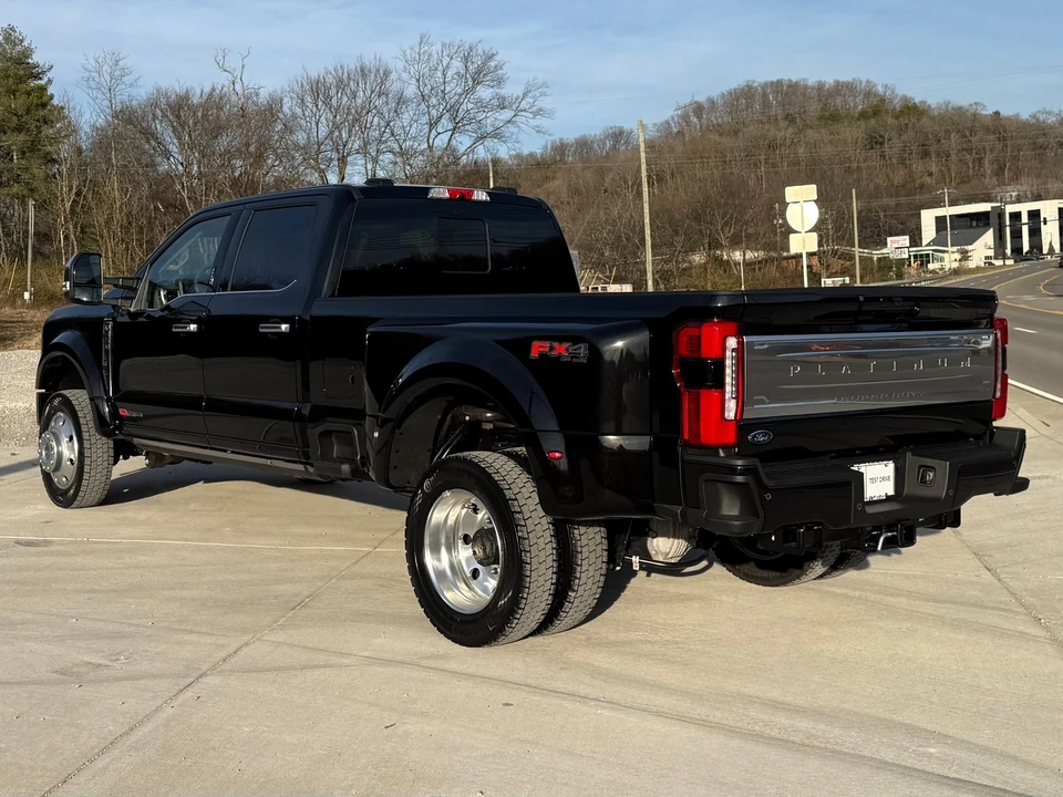 2026 Ford Super Duty 5th Gen - Image 4 of 12