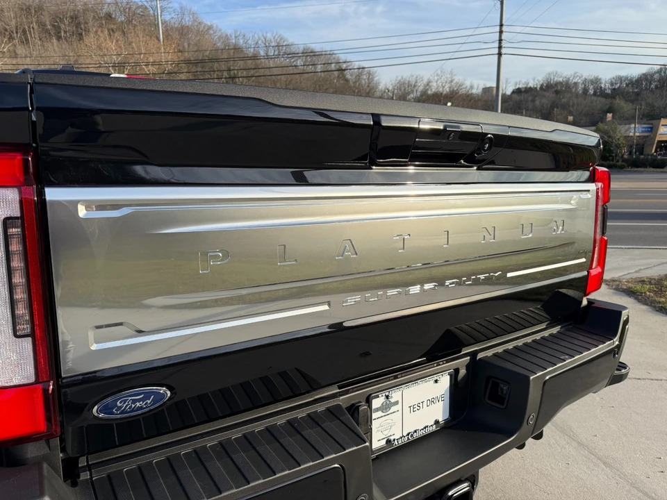 2026 Ford Super Duty 5th Gen - Image 9 of 12