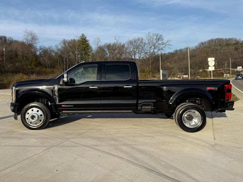2026 Ford Super Duty 5th Gen - Image 8 of 12