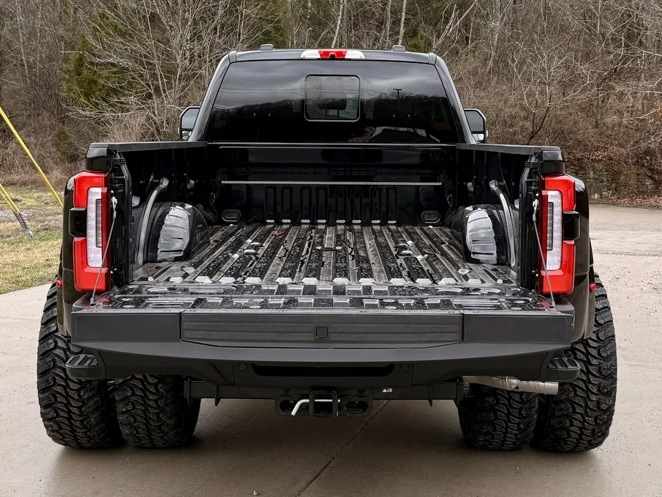 2026 Ford Super Duty 5th Gen - Image 7 of 21