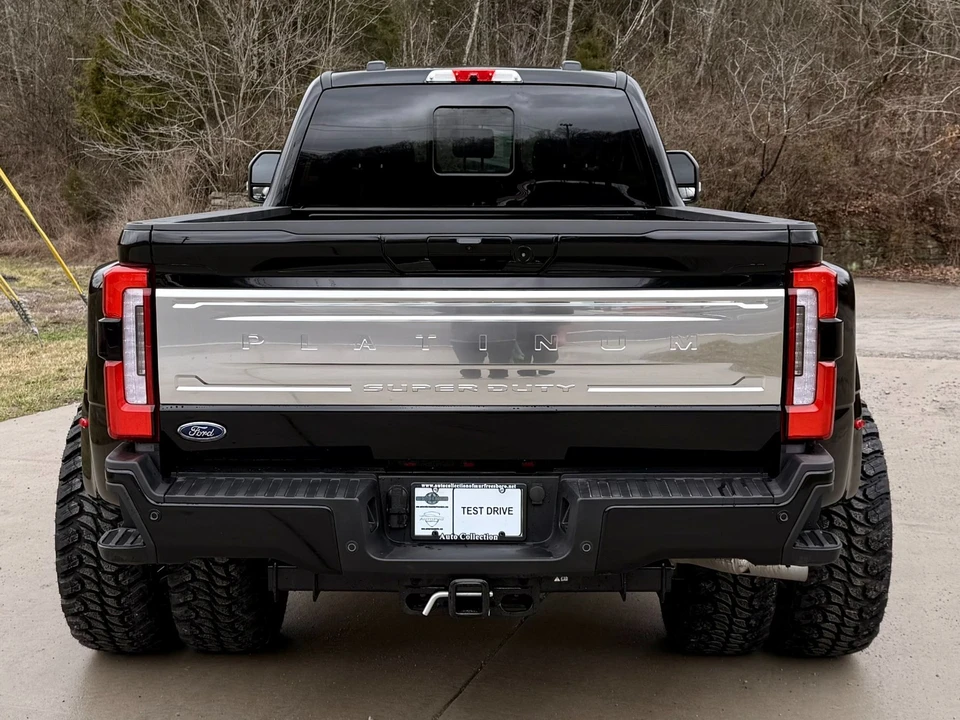 2026 Ford Super Duty 5th Gen - Image 6 of 21