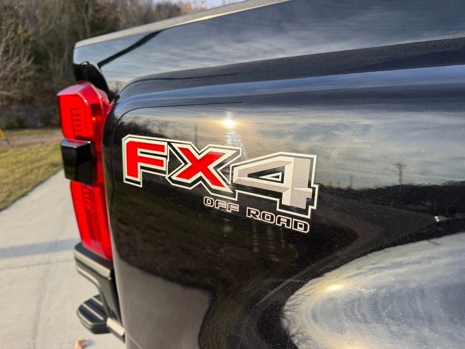 2026 Ford Super Duty 5th Gen - Image 15 of 21