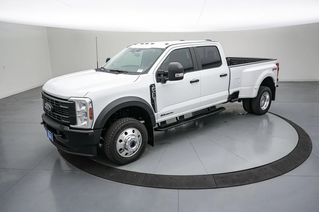 2026 Ford Super Duty 5th Gen - Image 10 of 24