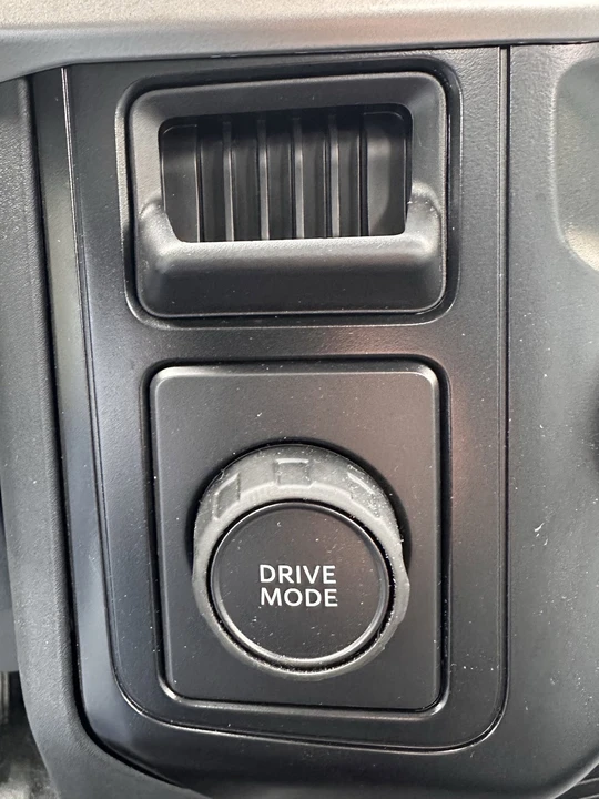 2026 Ford Super Duty 5th Gen - Image 13 of 25