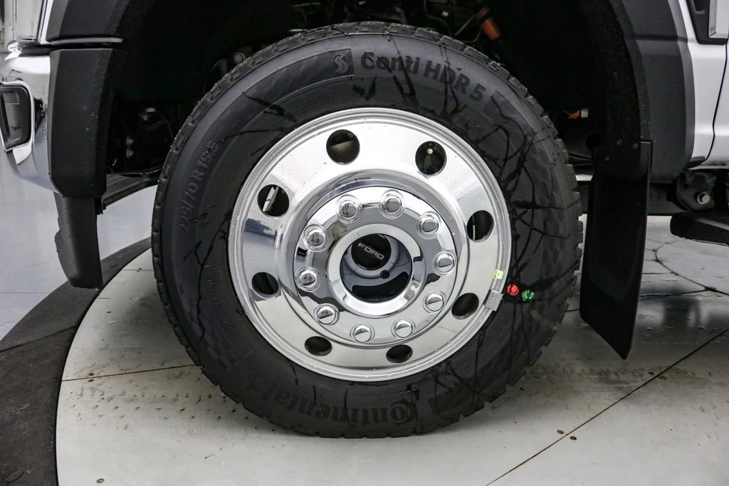 2026 Ford Super Duty 5th Gen - Image 12 of 21