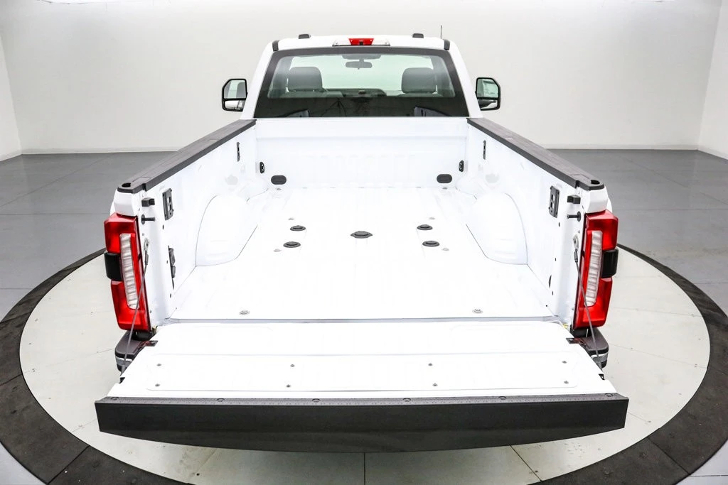 2026 Ford Super Duty 5th Gen - Image 7 of 21
