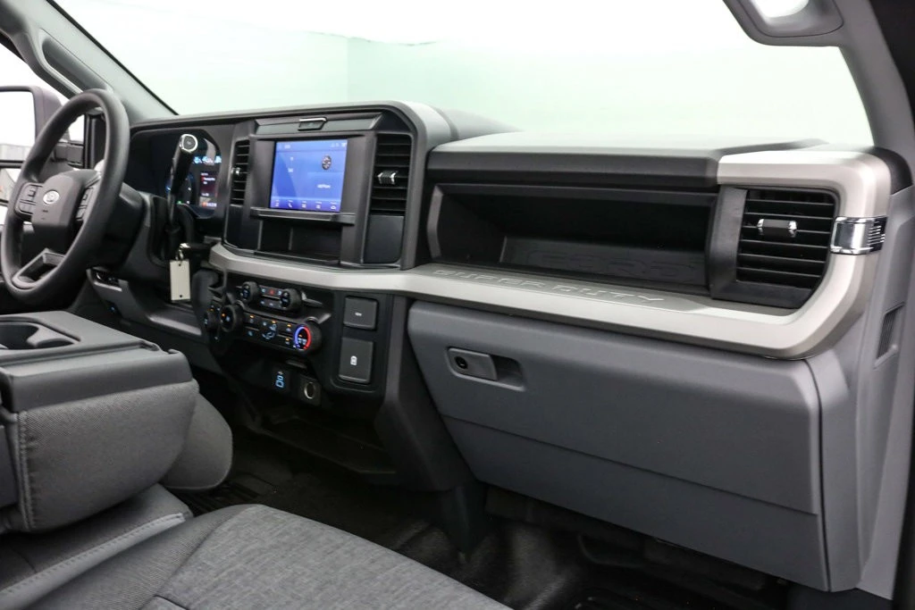 2026 Ford Super Duty 5th Gen - Image 21 of 21