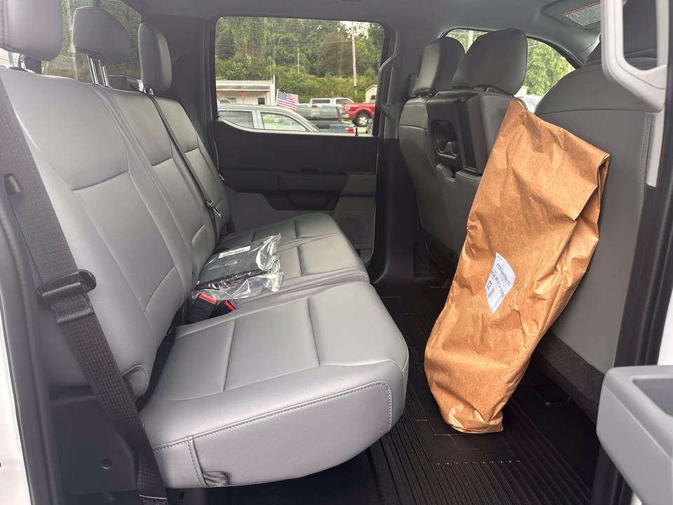 2026 Ford Super Duty 5th Gen - Image 14 of 26