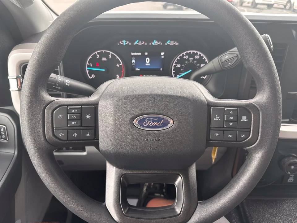 2026 Ford Super Duty 5th Gen - Image 18 of 26