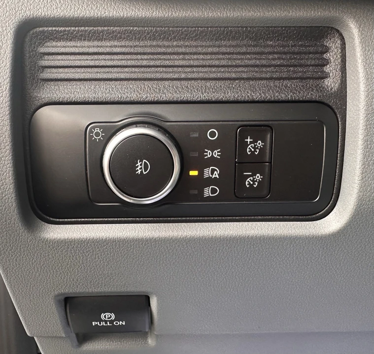 2026 Ford Super Duty 5th Gen - Image 16 of 26