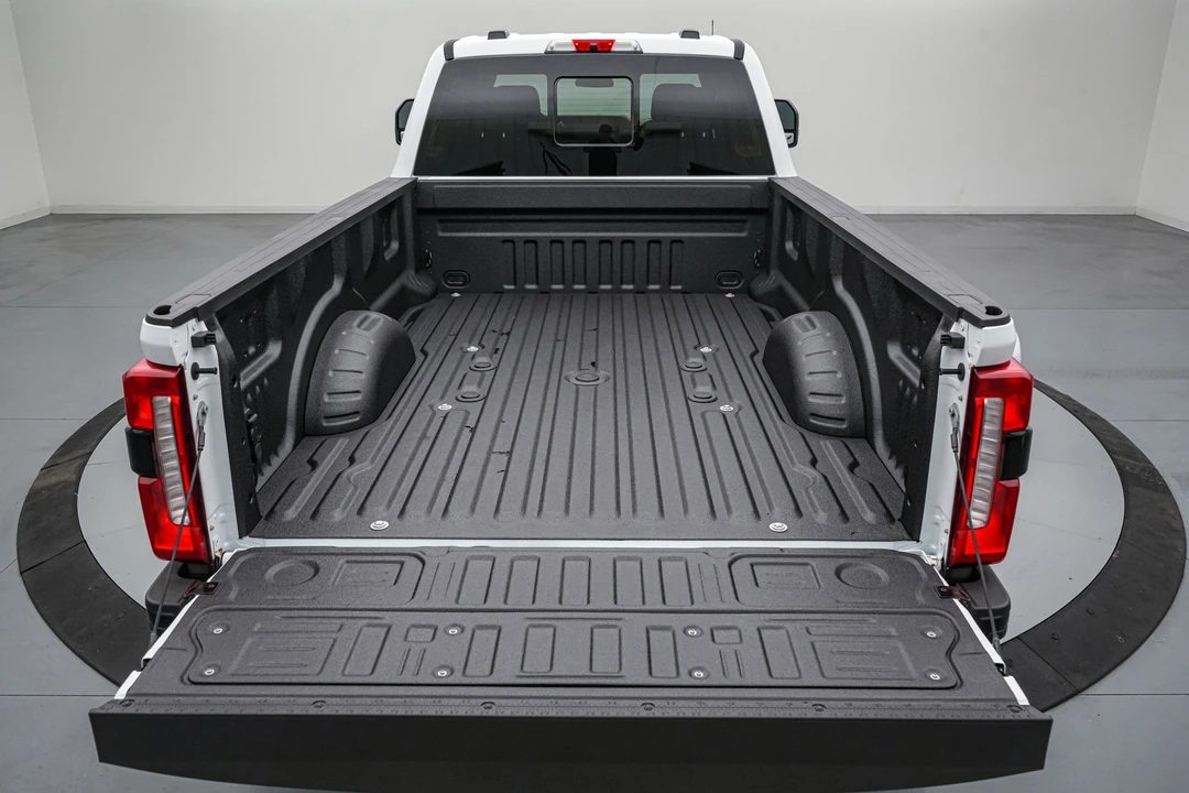 2026 Ford Super Duty 5th Gen - Image 8 of 25