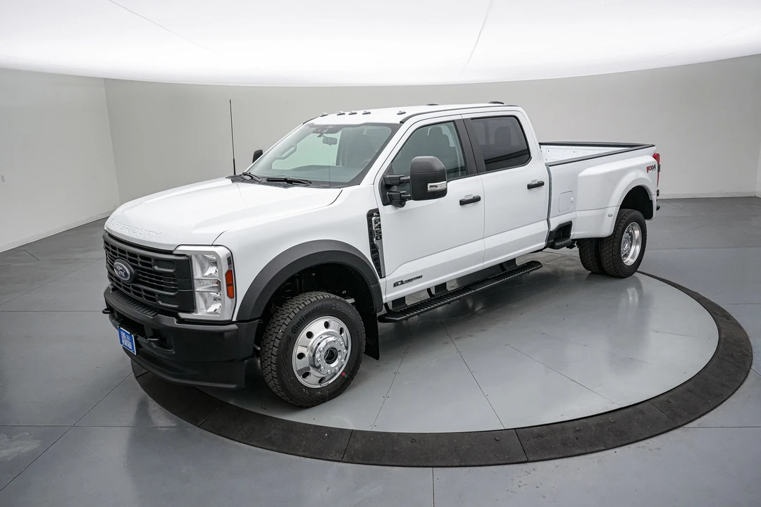 2026 Ford Super Duty 5th Gen - Image 10 of 21