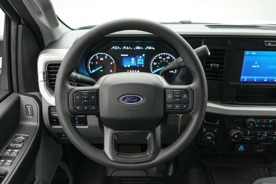 2026 Ford Super Duty 5th Gen - Image 15 of 21