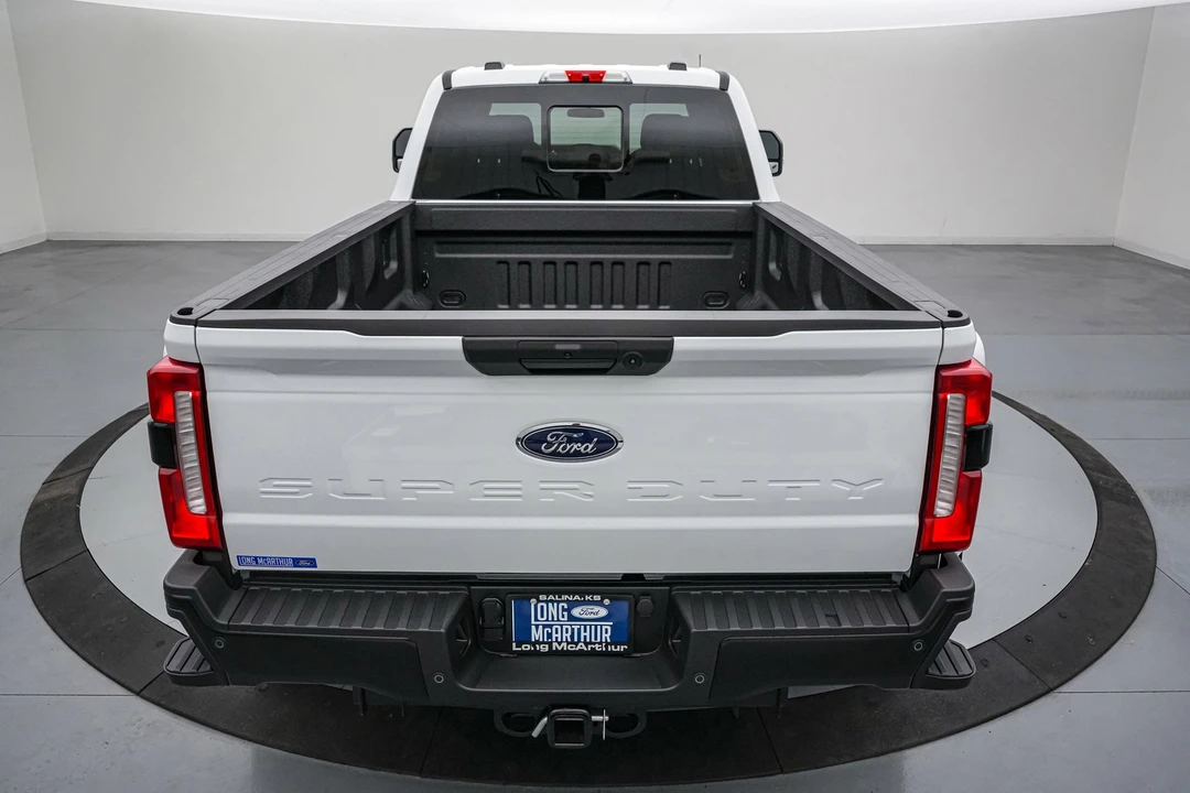 2026 Ford Super Duty 5th Gen - Image 6 of 24