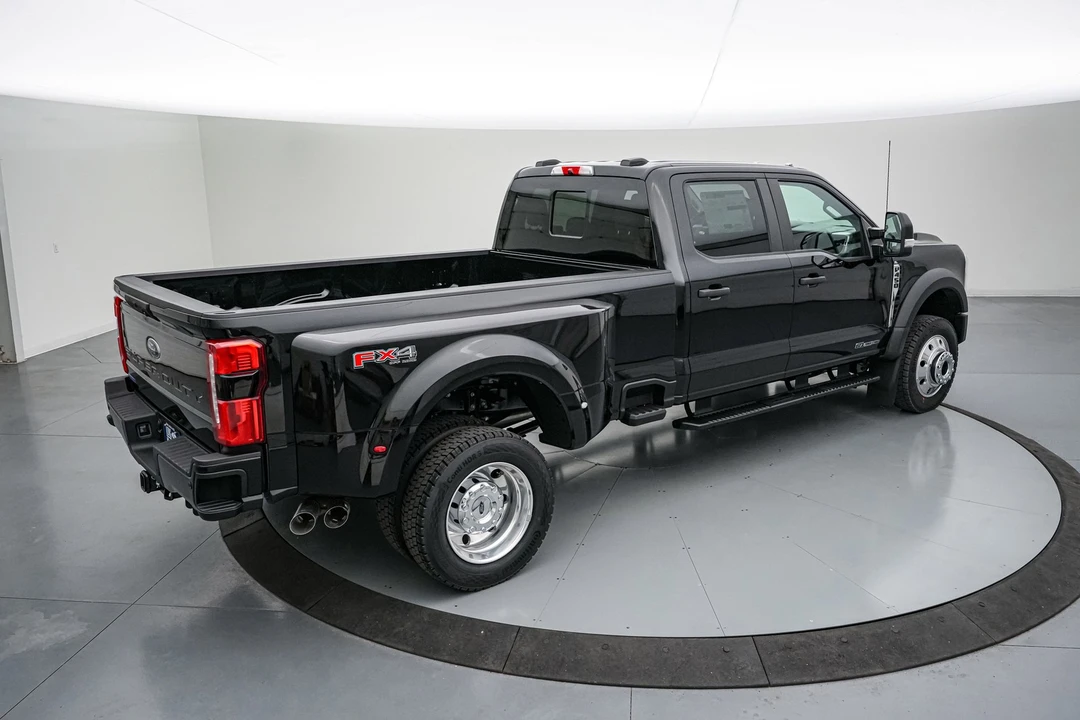 2026 Ford Super Duty 5th Gen - Image 5 of 24