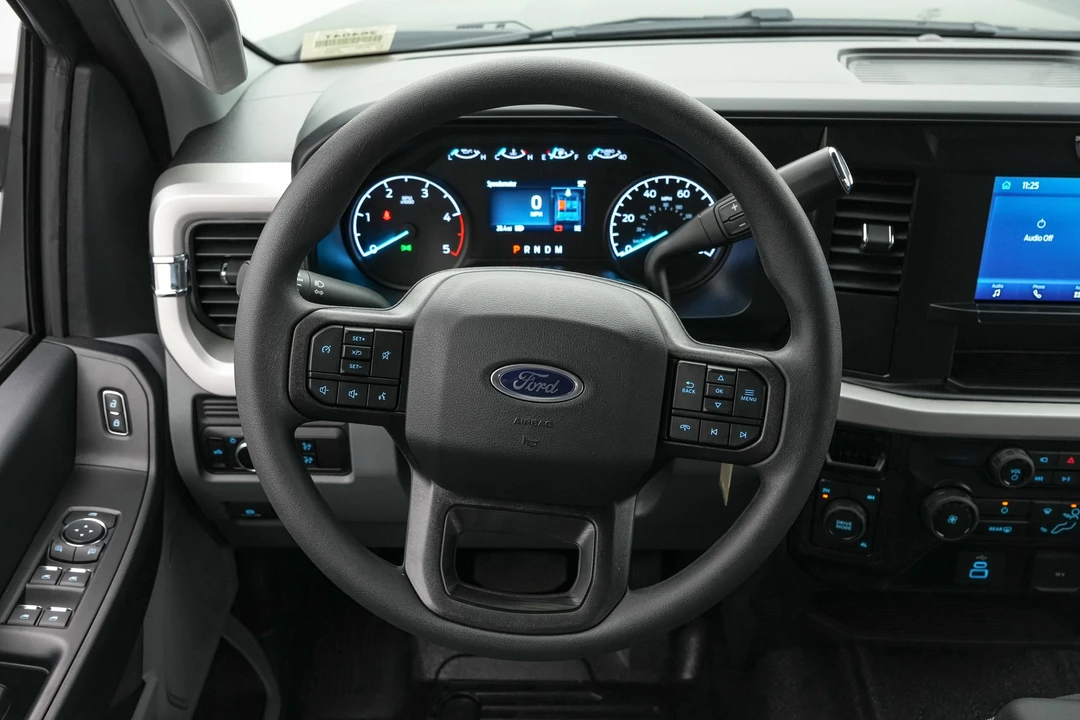 2026 Ford Super Duty 5th Gen - Image 15 of 21