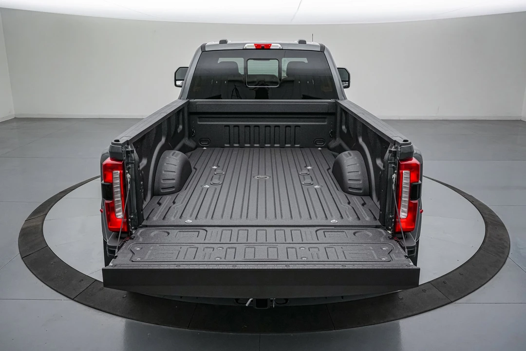 2026 Ford Super Duty 5th Gen - Image 8 of 25