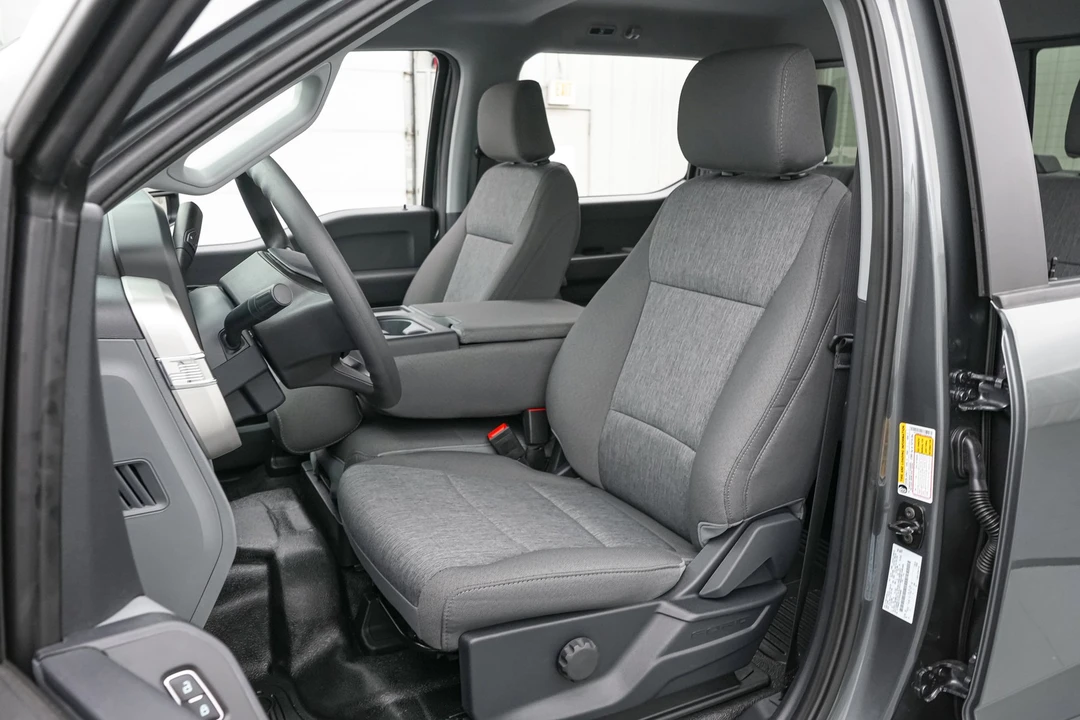 2026 Ford Super Duty 5th Gen - Image 13 of 21