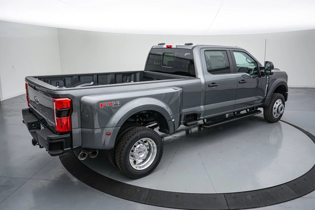 2026 Ford Super Duty 5th Gen - Image 5 of 21