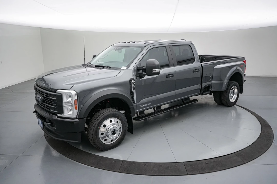 2026 Ford Super Duty 5th Gen - Image 11 of 25