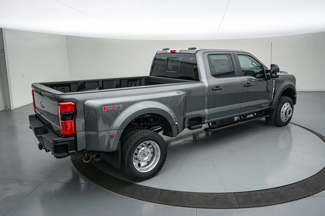 2026 Ford Super Duty 5th Gen - Image 5 of 21