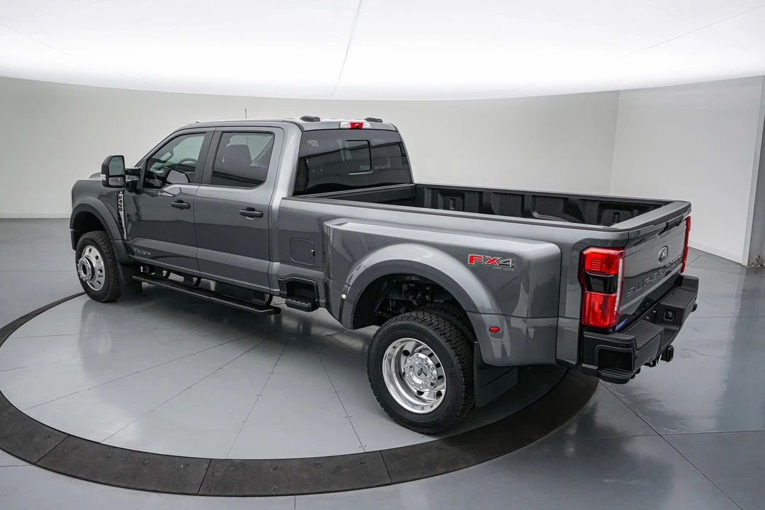 2026 Ford Super Duty 5th Gen - Image 8 of 24