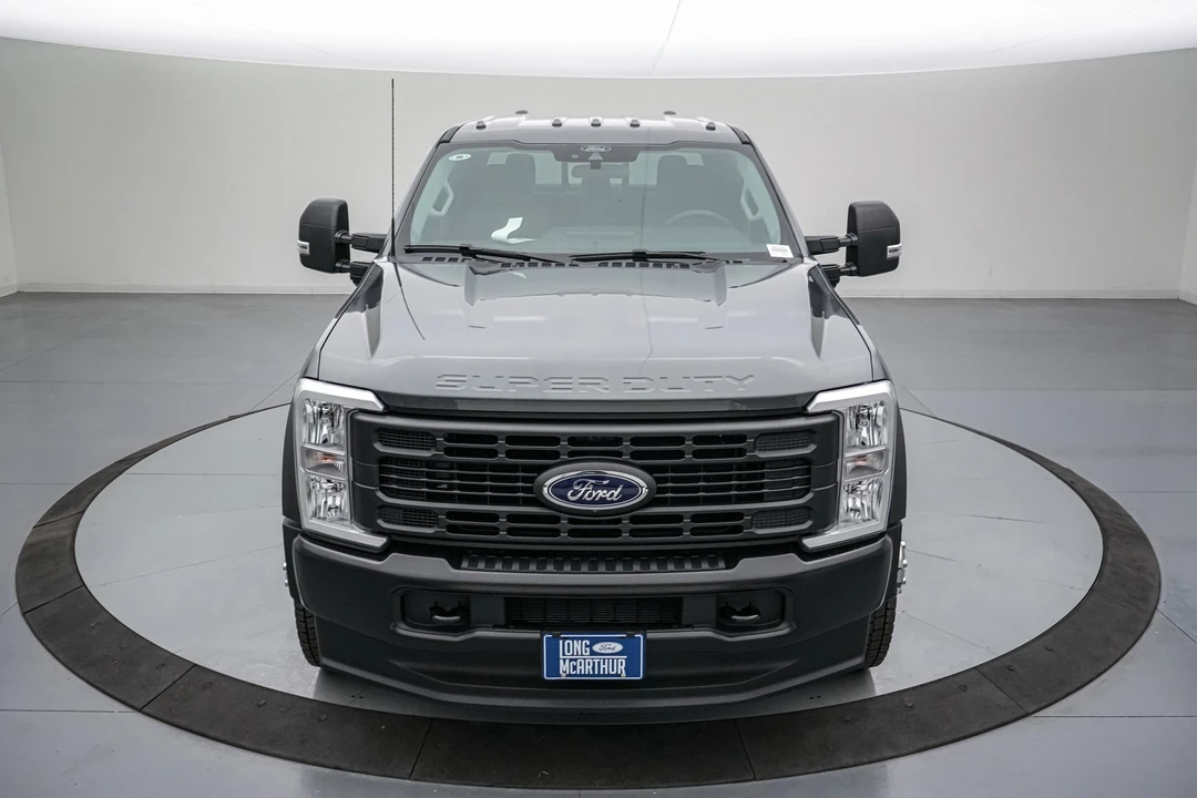 2026 Ford Super Duty 5th Gen - Image 12 of 25