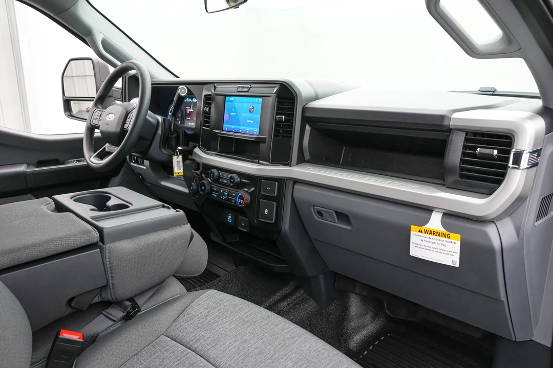2026 Ford Super Duty 5th Gen - Image 22 of 24