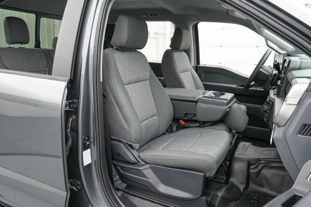 2026 Ford Super Duty 5th Gen - Image 21 of 24