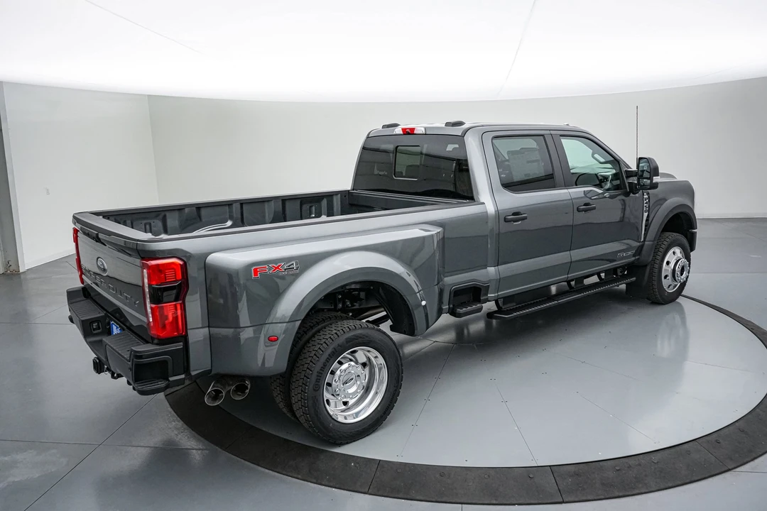 2026 Ford Super Duty 5th Gen - Image 5 of 24