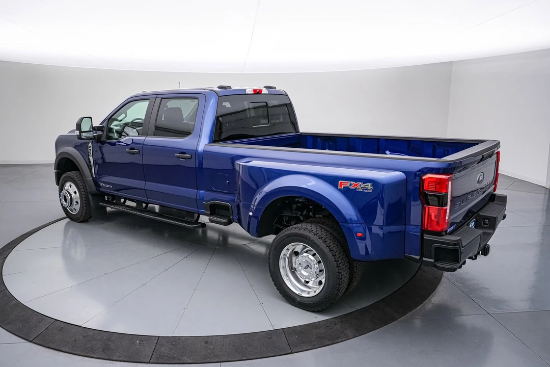 2026 Ford Super Duty 5th Gen - Image 9 of 24