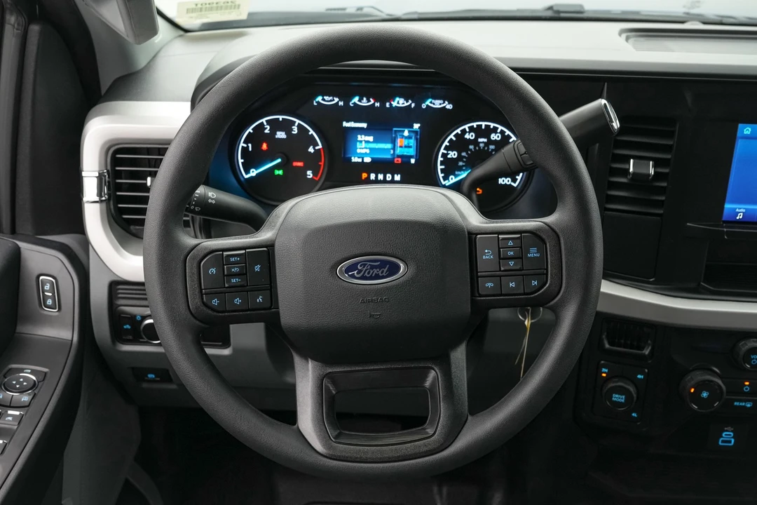 2026 Ford Super Duty 5th Gen - Image 16 of 24
