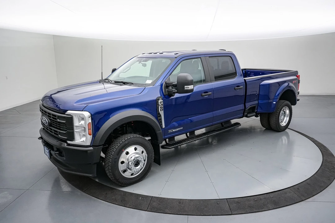 2026 Ford Super Duty 5th Gen - Image 11 of 24