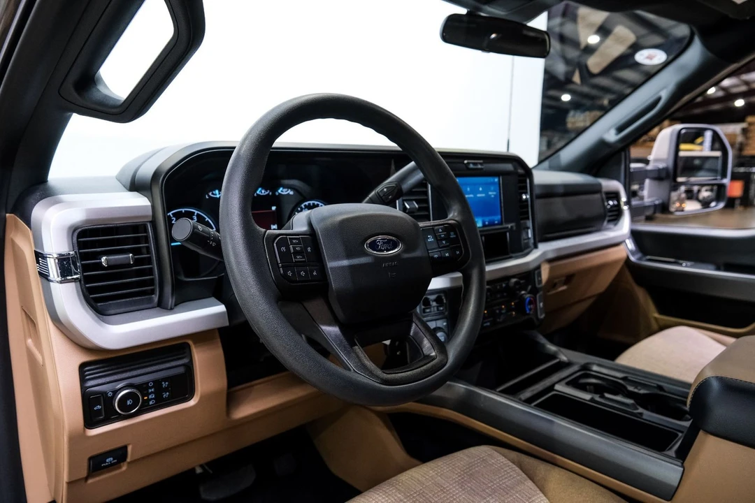 2026 Ford Super Duty 5th Gen - Image 11 of 12