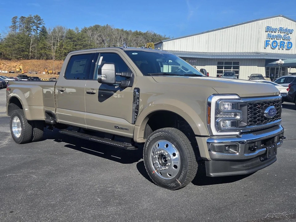2026 Ford Super Duty 5th Gen - Image 12 of 19